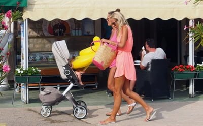 How Kim Kardashian and Chrissy Teigen Make it Look Easy Being a Mom
