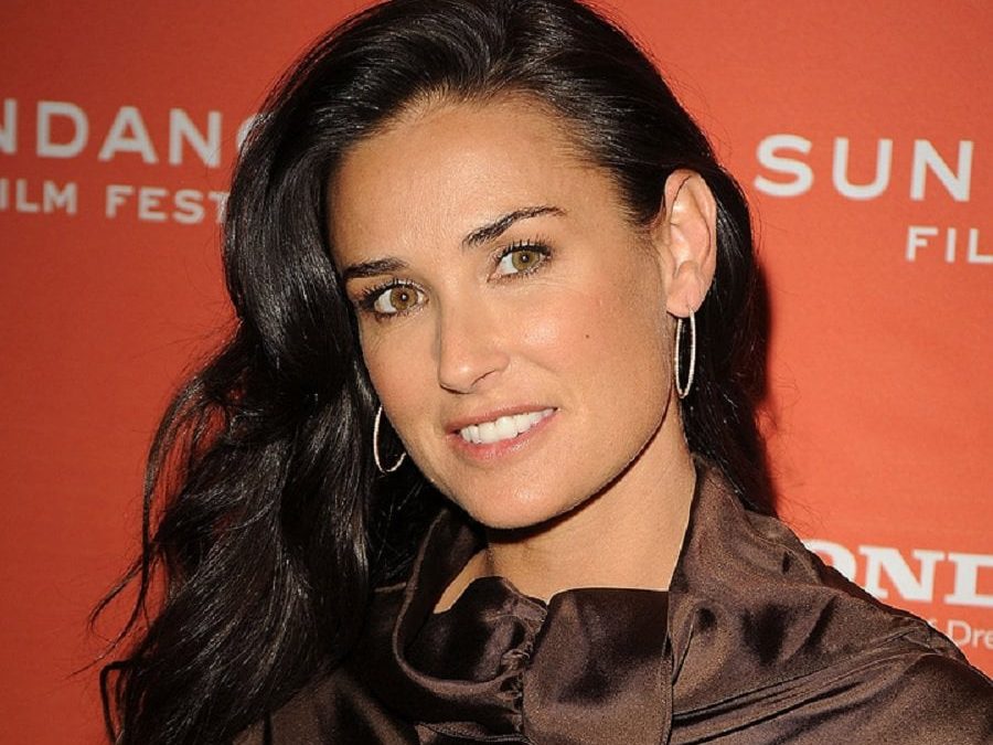 How Do Celebrities Look Better With Age?